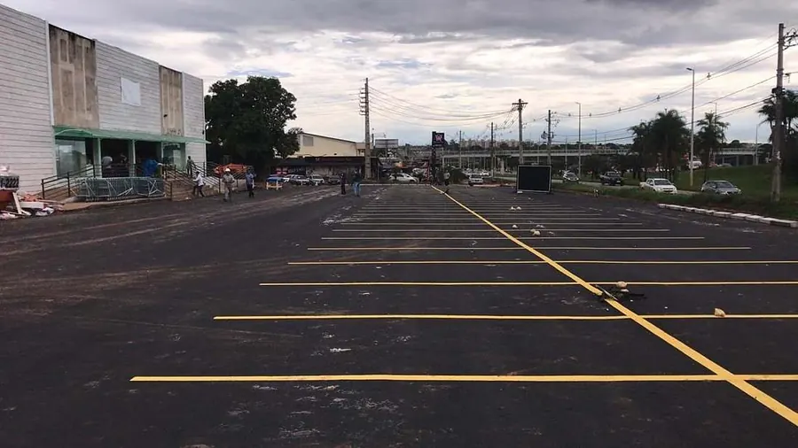 Estacionamento Oba Hortifruti